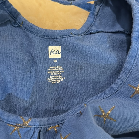 Tea Collection flutter sleeve blue dress with gold foil stars patterns, size 10 - Picture 8 of 9